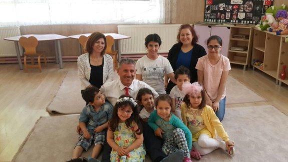 Torbalı İlçe  Milli Eğitim Müdürü Cafer TOSUN Zübeyde Hanım Anaokulunu  ziyaret etti.