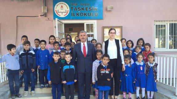 Torbalı İlçe Milli Eğitim Müdürü Cafer TOSUN Taşkesik İlkokulunu  ziyaret etti.
