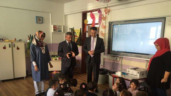 Torbalı Kaymakamı Kadir Sertel OTCU, Mustafa ÇOBAN İlk/Orta Okulunu ziyaret  etti.