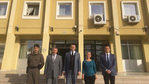 Torbalı Kaymakamı Kadir Sertel OTCU,Cumhuriyet  Mesleki ve Teknik Anadolu Lisesini ziyaret etti.