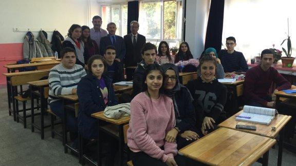 Torbalı İlçe  Milli Eğitim Müdürü Cafer TOSUN  Atatürk Anadolu Lisesini ziyaret etti.