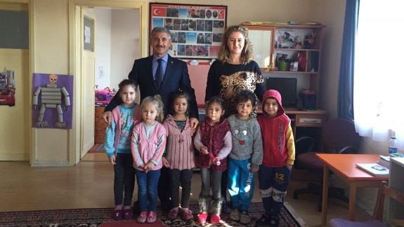 Torbalı İlçe Milli Eğitim Müdürü Cafer TOSUN Şehitler  Birleştirilmiş sınıf ilkokulunu  ziyaret etti.