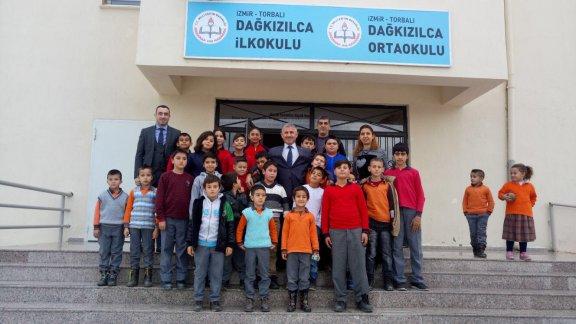 Torbalı İlçe Milli Eğitim Müdürü Cafer TOSUN Dağkızılca İlk-ortaokulunu ziyaret etti.
