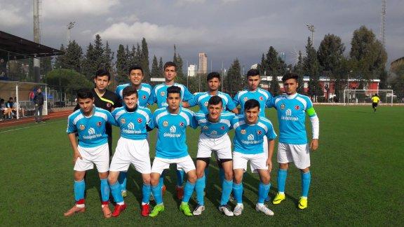 Torbalı Piri Reis Mesleki ve Teknik Anadolu Lisesi,54 takımın katıldığı İzmir İl düzeyinde düzenlenen,futbol turnuvasında ilk dört takımdan biri oldu.