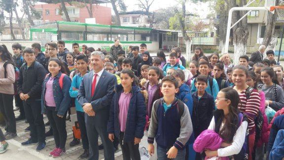 Torbalı İlçe Milli Eğitim Müdürü Cafer TOSUN Pancar Nezihe Şairoğlu ortaokulunu ziyaret etti 