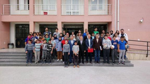 Torbalı İlçe Milli Eğitim Müdürü Cafer TOSUN okul denetimleri kapsamında 06/04/2018 cuma günü Ayrancılar Yavuz Sultan Selim Ortaokulunu denetledi