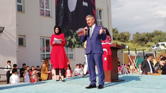 Torbalı İlçe Milli Eğitim Müdürü Cafer TOSUN Sultan Abdül Hamit İlkokulu mezuniyet törenine katıldı.