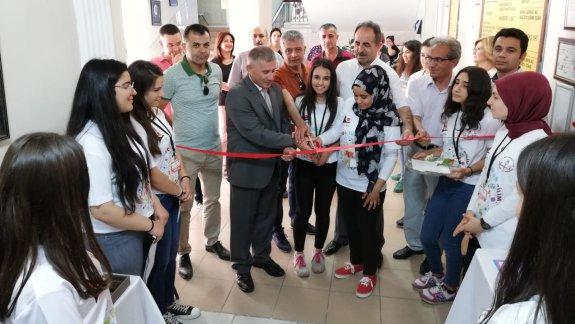 Torbalı Atatürk Anadolu  Lisesi TÜBİTAK bilim fuarı 23/05/2018 Çarşamba günü  Torbalı İlçe Milli Eğitim Müdürü Cafer TOSUN´un katılımı ile açıldı.