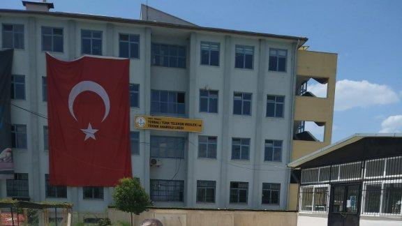 Torbalı İlçe Milli Eğitim Müdürü Cafer TOSUN Ayrancılar Türk Telekom Çok Programlı Anadolu Lisesini Ziyaret etti.