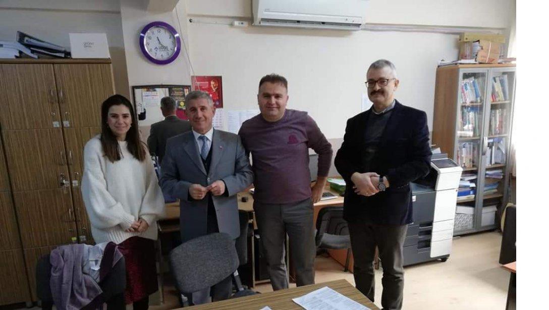 Torbalı İlçe Milli Eğitim Müdürü Cafer TOSUN okul ziyaretleri kapsamında 7 Eylül Anadolu Lisesini ziyaret etti.