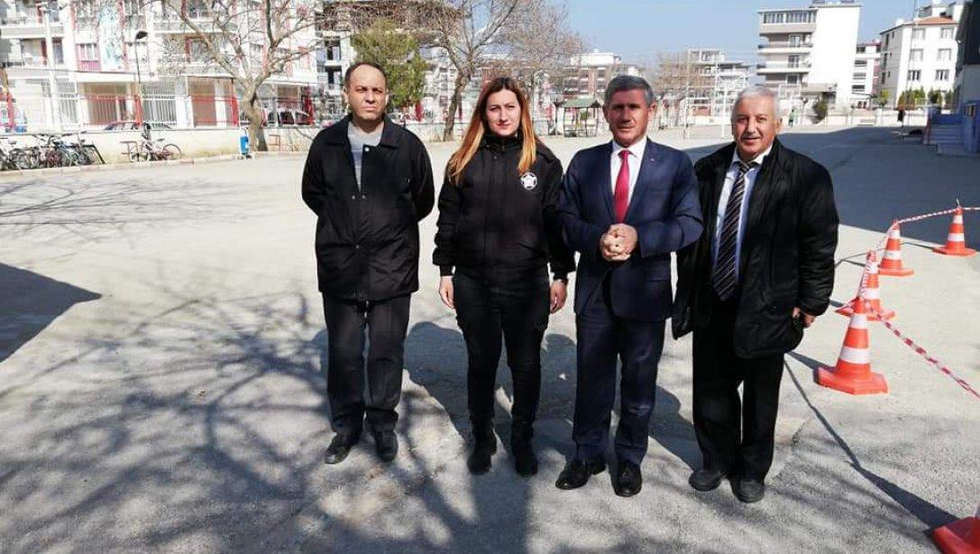 Torbalı İlçe Milli Eğitim Müdürü Cafer TOSUN okul ziyaretleri kapsamında Çetineller Ortaokulunu ziyaret etti.
