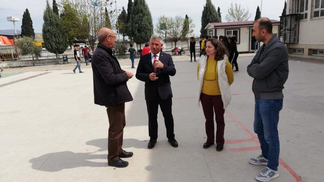 Torbalı İlçe Milli Eğitim Müdürü Cafer TOSUN okul ziyaretleri kapsamında Piri Reis Mesleki ve Teknik Anadolu Lisesini  ziyaret etti.