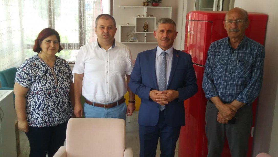 Torbalı İlçe Milli Eğitim Müdürü Cafer TOSUN Piri Reis Mesleki ve Teknik Anadolu Lisesini ziyaret etti.