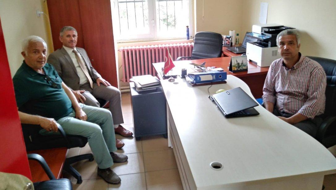 Torbalı İlçe Milli Eğitim Müdürü Cafer TOSUN okul ziyaretleri kapsamında Ahmet ilkokulunu ziyaret etti.