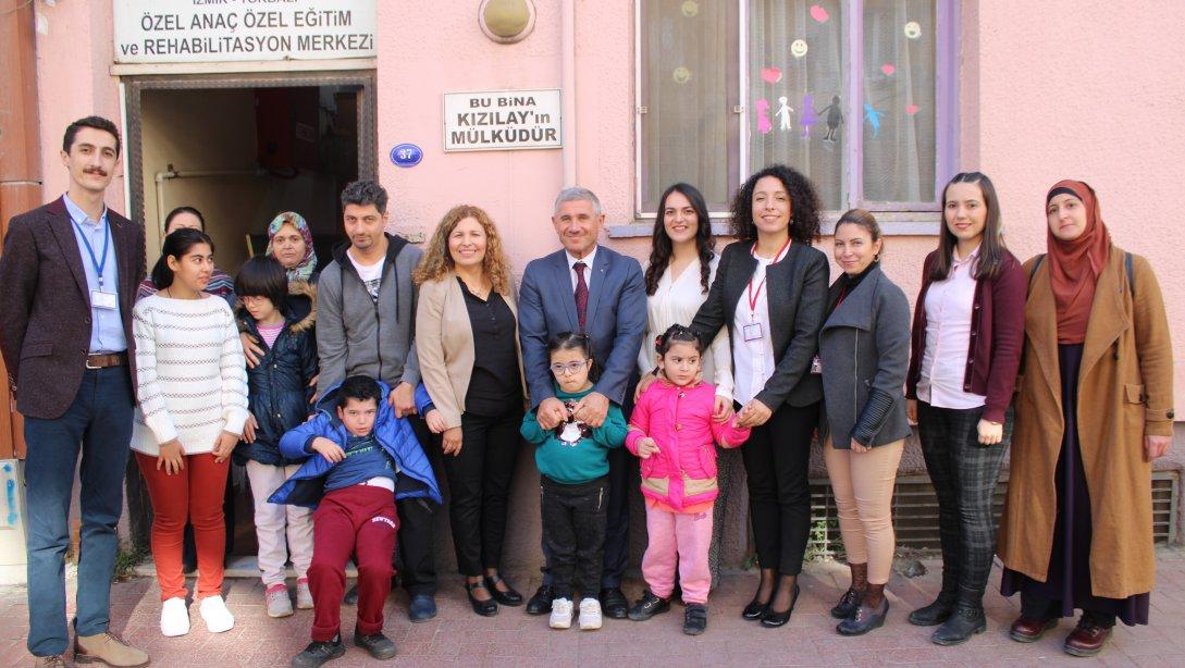 Torbalı İlçe Milli Eğitim Müdürü Cafer TOSUN Anaç Rehabilitasyon merkezini ziyaret etti. 