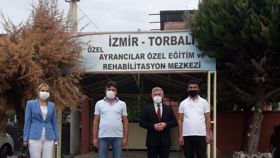 İlçe Milli Eğitim Müdürü Cafer Tosun Şube Müdürü Nilüfer Buyruk ile Ayrancılar Özel Eğitim ve Rehabilitasyon Merkezi'ni ziyaret etti.