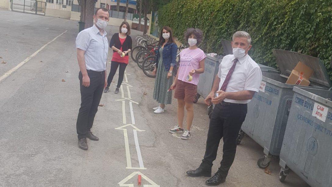 İlçe Milli Eğitim Müdürü Cafer Tosun Cengiz Topel Ortaokulunu ziyaret etti.
